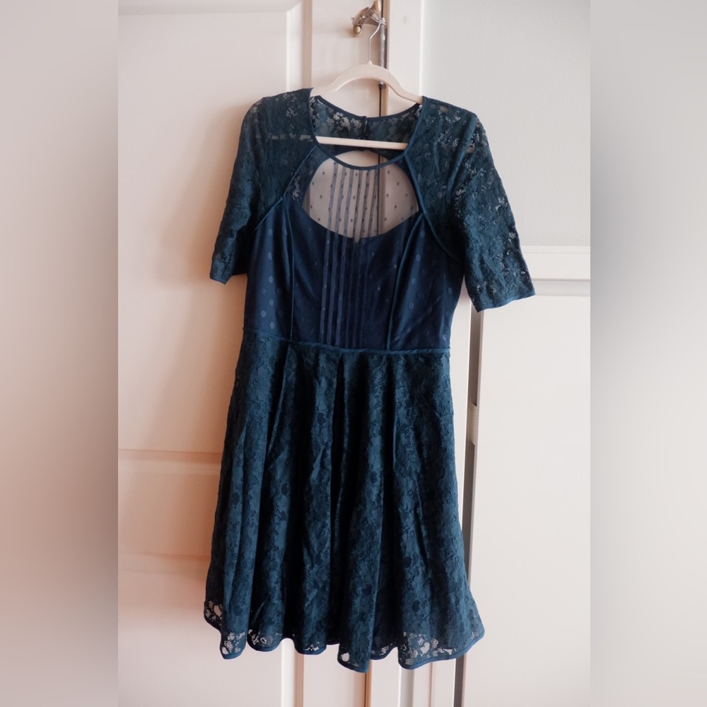 BCBG Dark Blue/Teal Floral Lace Dress